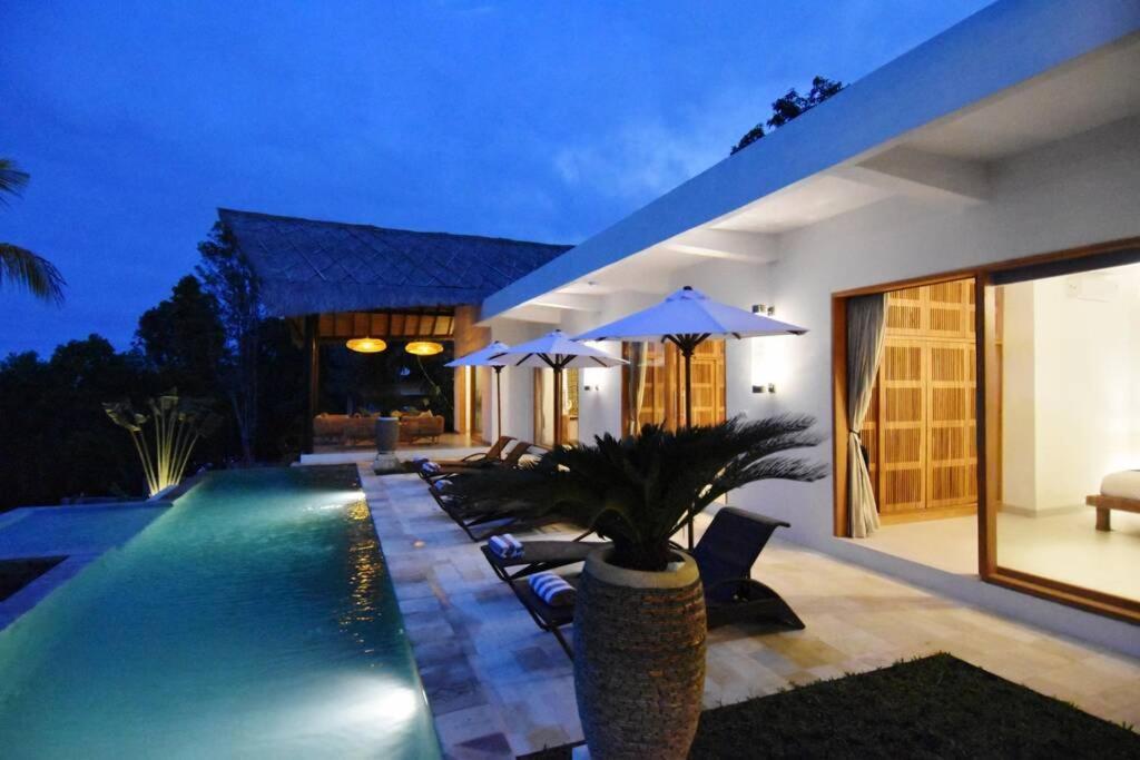 Bali Mimpi Luxurious Villa With Great Ocean Views! Ambengan Luaran gambar
